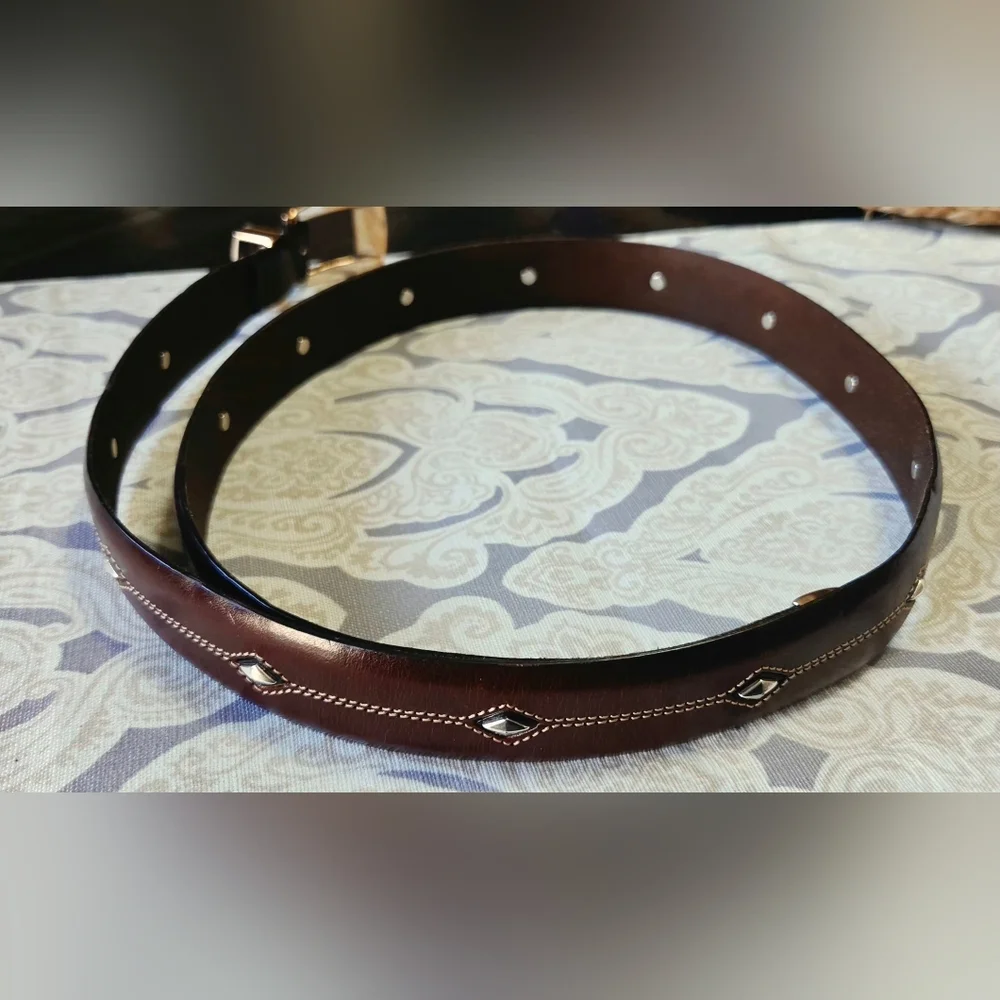 VINTAGE Brighton Dark Brown 100% Leather Rivet Belt Size 42